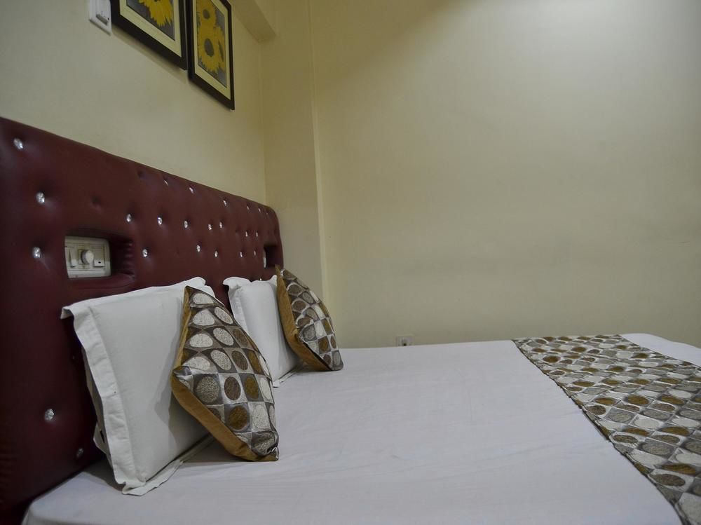 Oyo 3019 Hotel Lingaraj Bhubaneswar Exterior foto